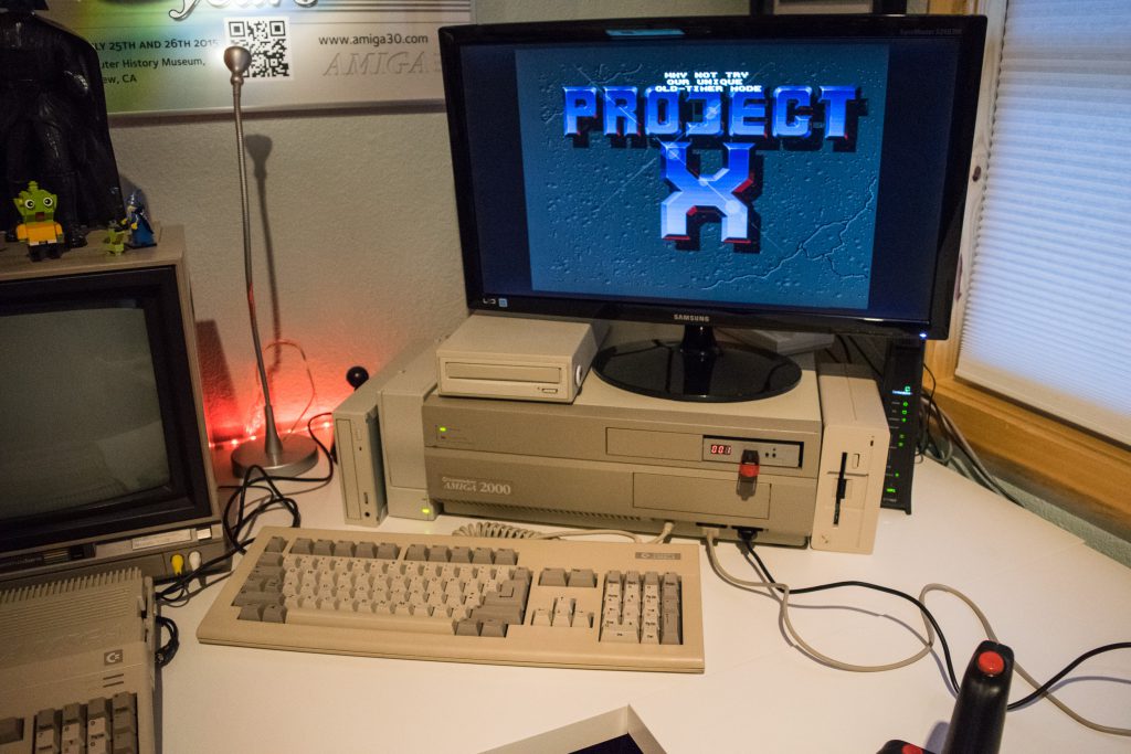 Amiga 2000 with Modern LCD display